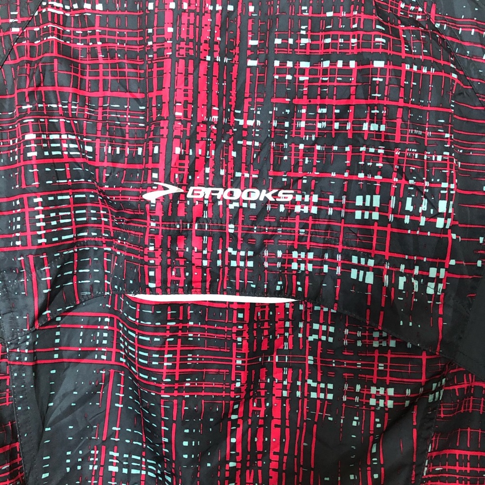 Running jacket - Picture 2 of 2